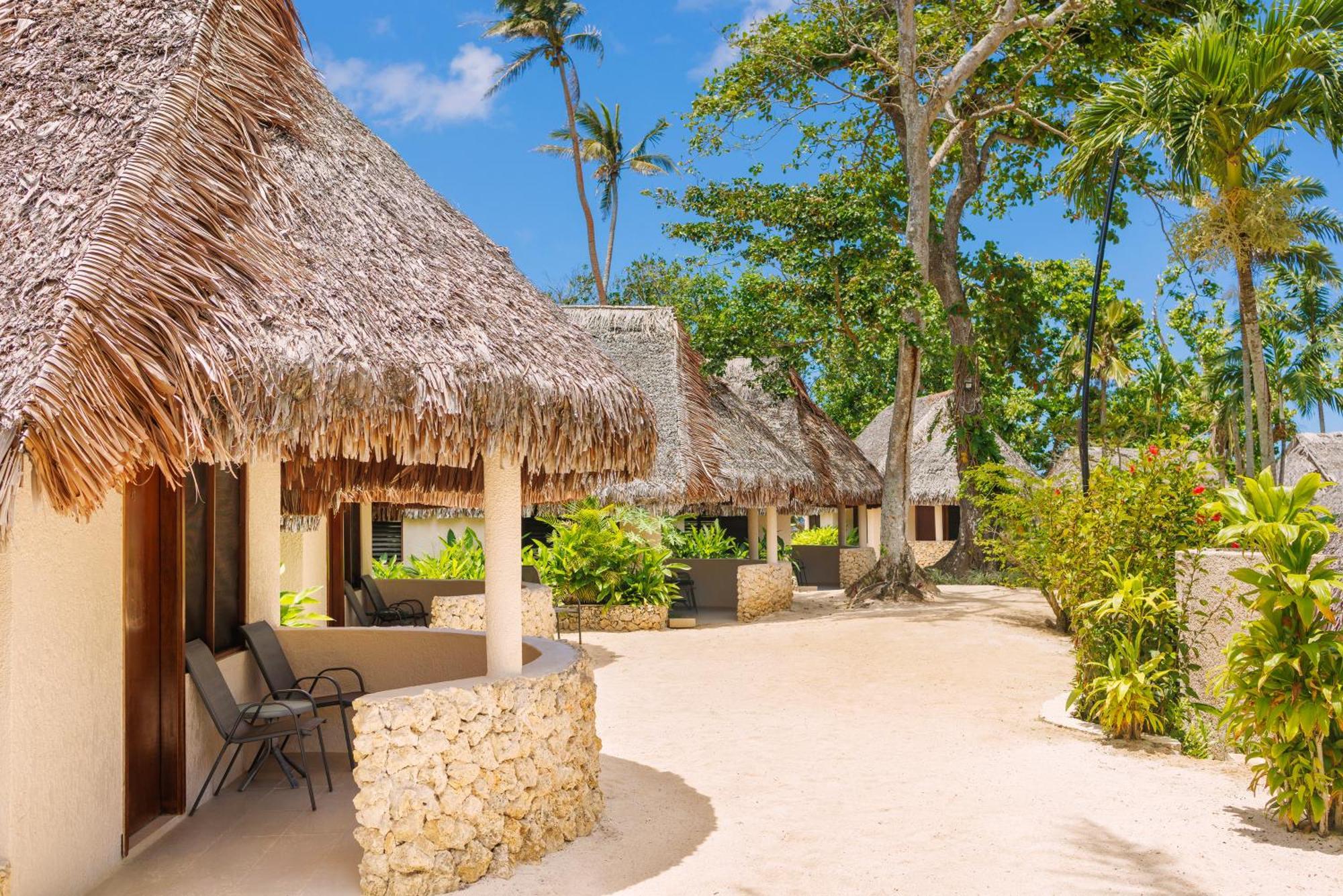 Breakas Beach Resort (Adults Only) Порт Вила Екстериор снимка