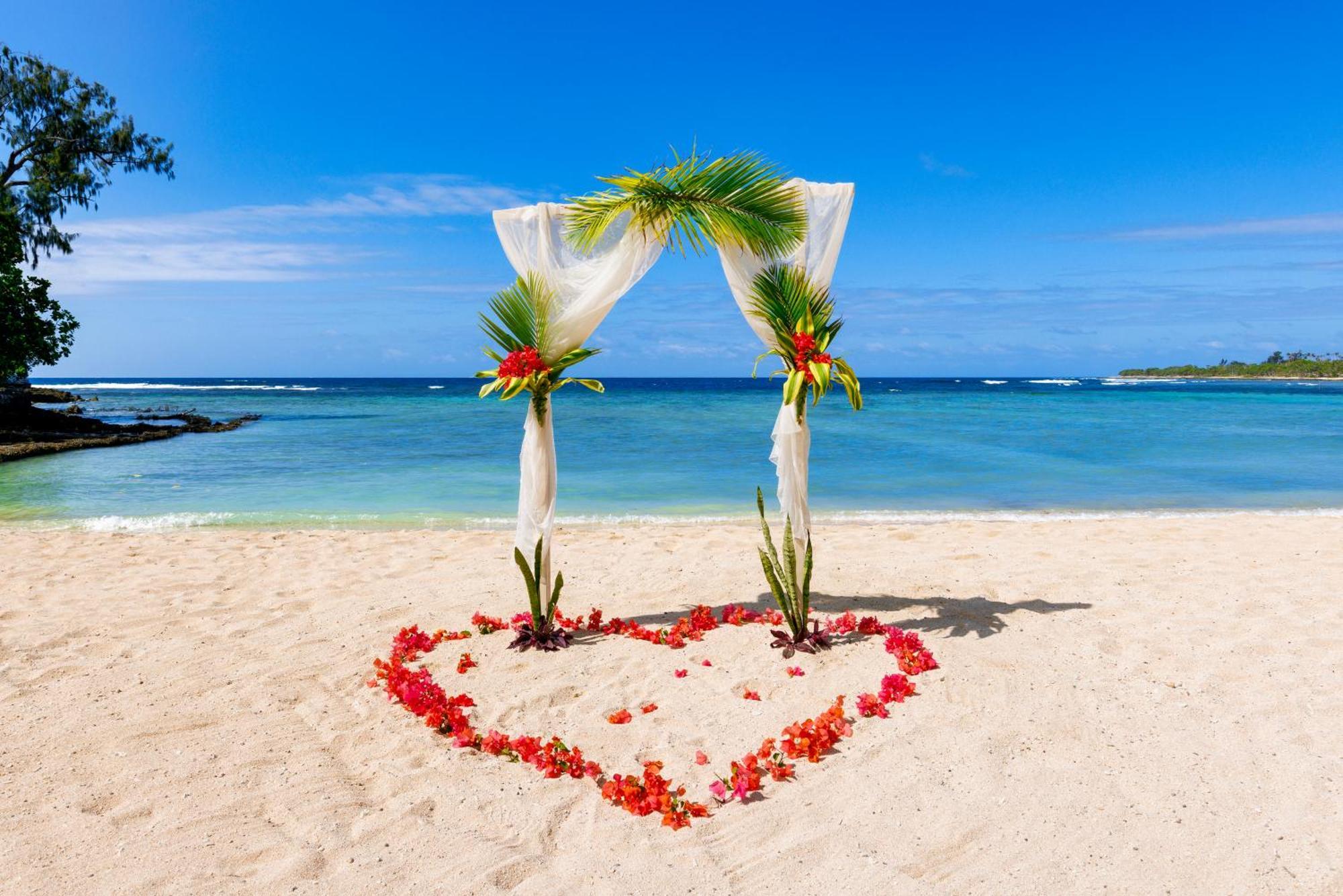 Breakas Beach Resort (Adults Only) Порт Вила Екстериор снимка
