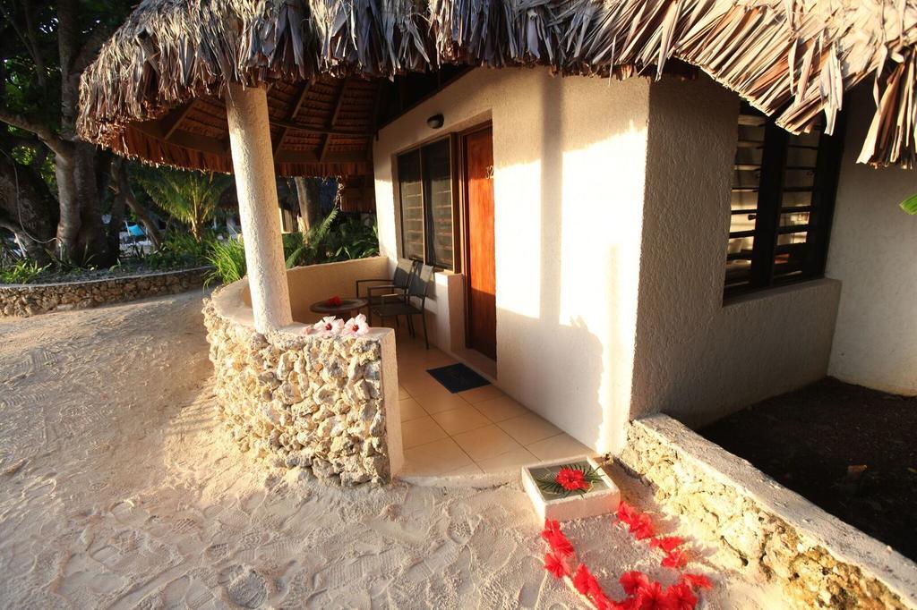 Breakas Beach Resort (Adults Only) Порт Вила Екстериор снимка